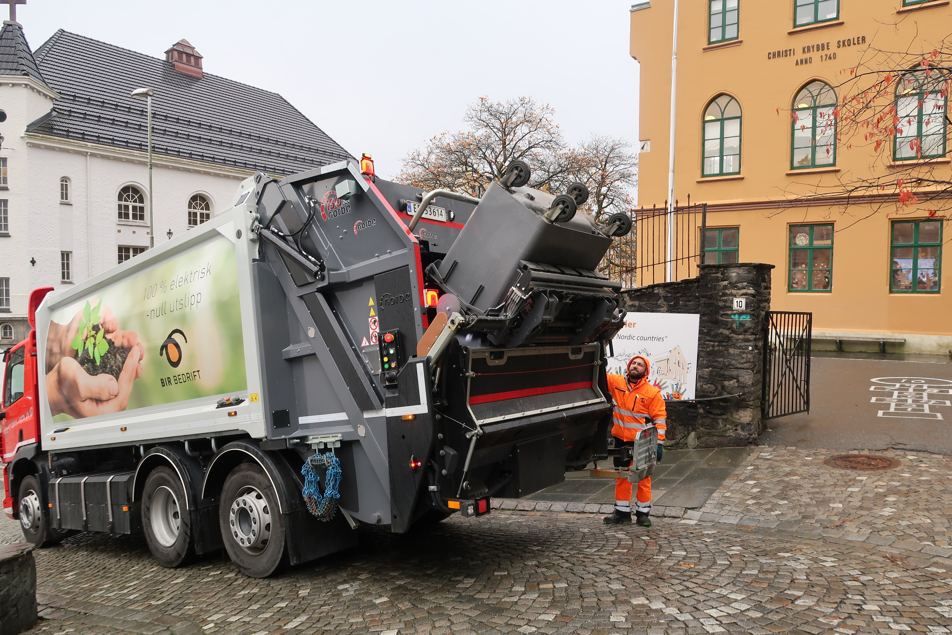 Komprimatorbil fra BIR Bedrift